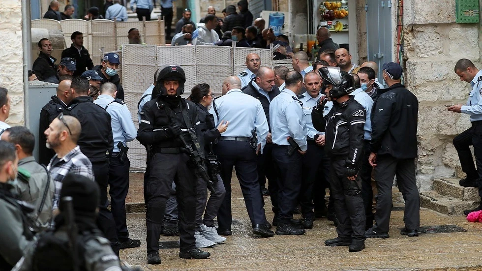 بعد عملية القدس.. سيناريوهات تستعد لها إسرائيل وقوات خاصة تقتحم مخيم الشعفاط (فيديو)