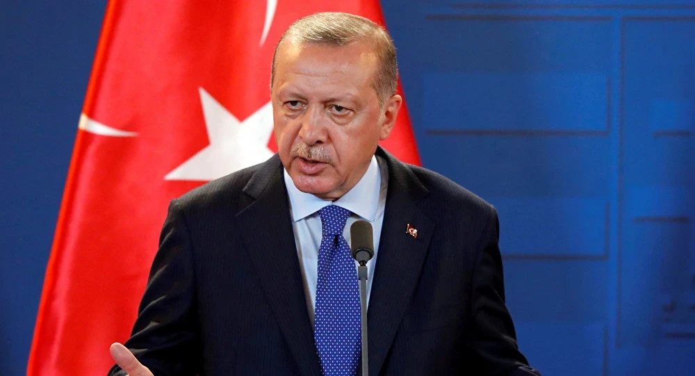 أردوغان يَعد بتنفيذ دوري كرة قدم في المنطقة الآمنة شمال سوريا