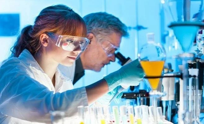 تخيّل أنك ستعيش 200 عامٍ، علماء بريطانيون اكتشفوا الطريقة