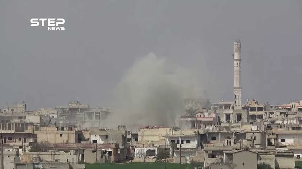 مقتل طفلين وامرأة جرّاء القصف على ريف حماة، والنزوح تدارك وقوع مجازر بحق الأهالي
