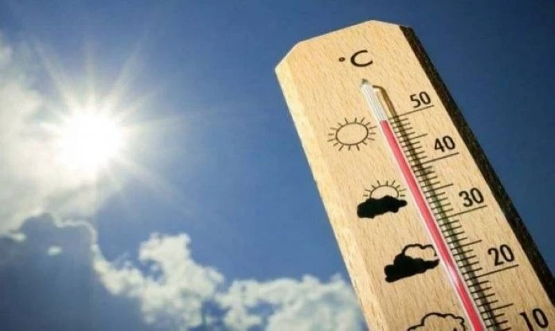 مدينتان سعوديتان تسجلان نصف درجة الغليان.. وتواجه المملكة غداً يوماً مليئاً بالأتربة