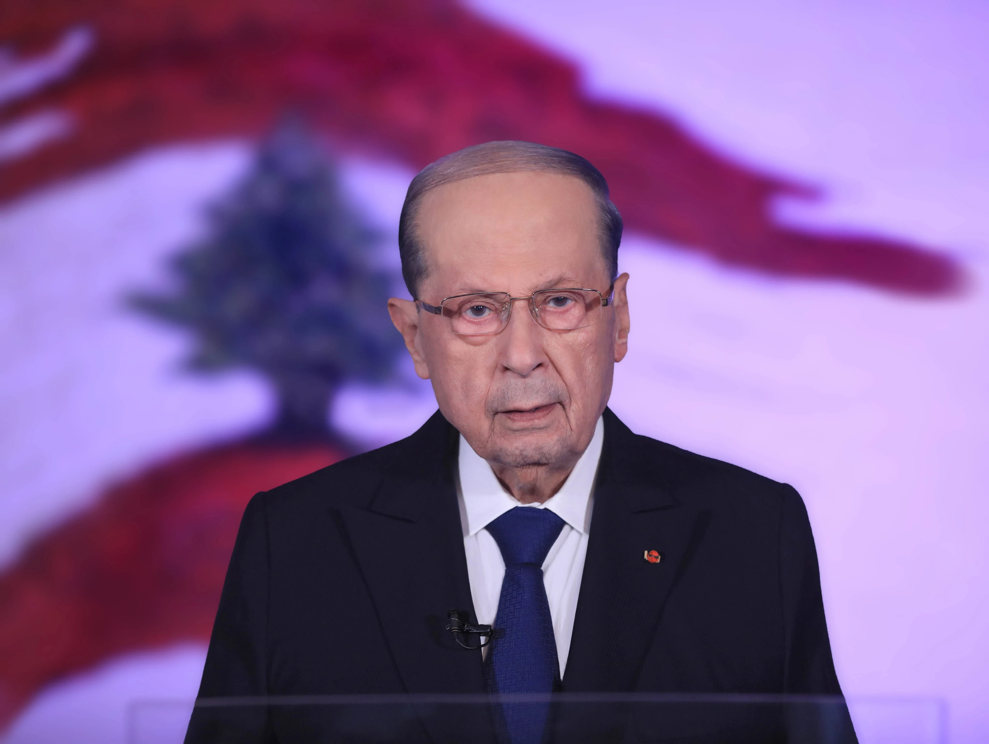 عون يوجه رسالة طويلة للشعب والعسكر والقضاة.. وهذا ما قاله عن الأزمة مع السعودية