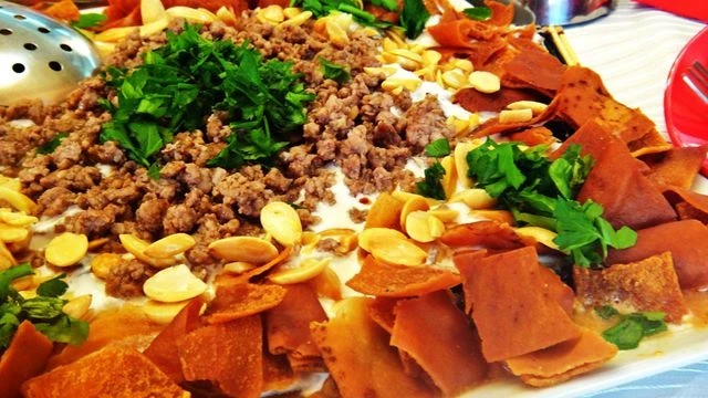 فتة المكدوس السورية بنوعيها.. مكونات وتحضير