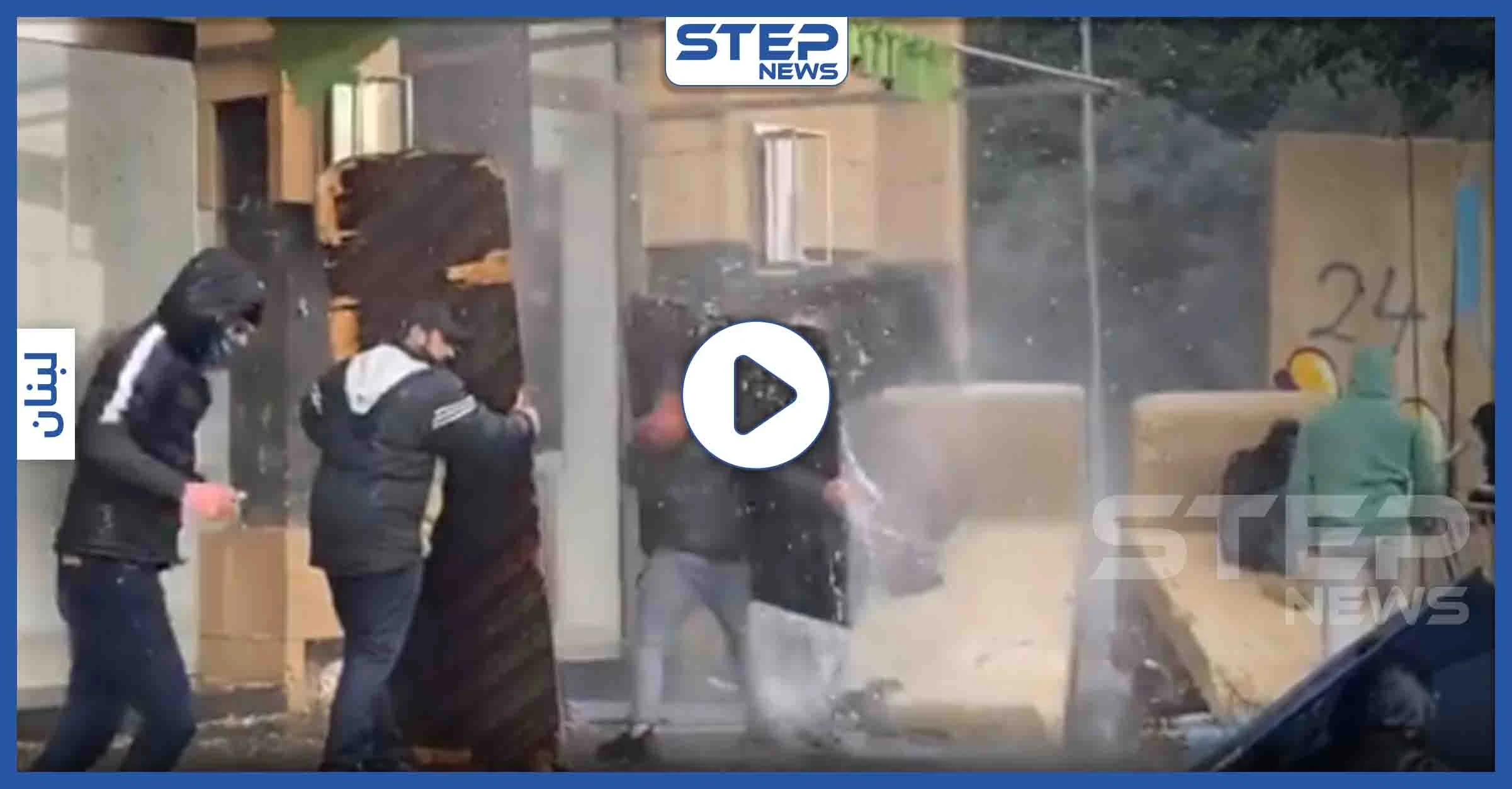 فيديو || جرحى بمواجهات بين الأمن والمتظاهرين في محيط البرلمان وسط بيروت