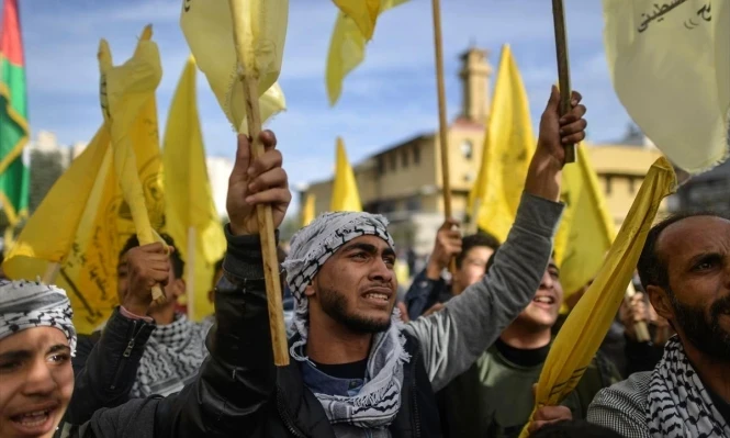 الفلسطينيون يدعون إلى النفير العام الأسبوع القادم في الأراضي المحتلة و"فتح" تصدر بياناً