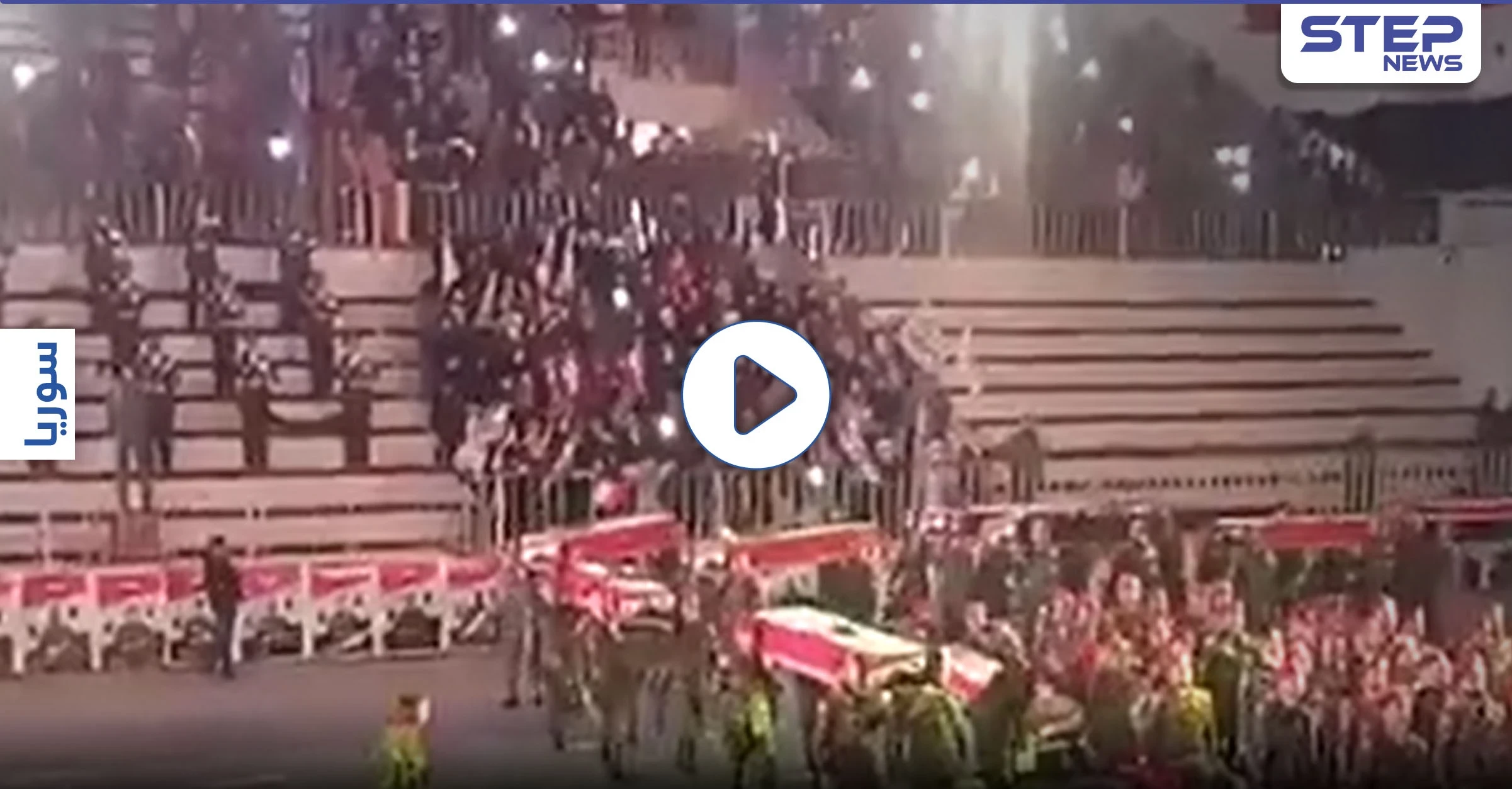 بالفيديو|| بموكب كبير .. لواء القدس يشيع 46 قتيلاً قضوا قبل سنوات في حلب