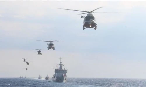 روسيا تحشد سفن وطائرات حربية والناتو يجهّز 40 ألف مقاتل في البحر الأسود في "نُذر حرب كبيرة"
