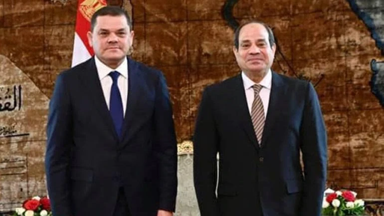 رئيس الحكومة الليبية يصدر أول قراراته والرئيس المصري يهاتفه
