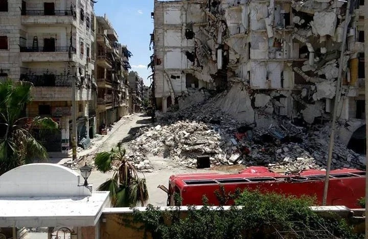 بضغوط إيرانية ..بلدية حلب تصدر أمراً بإخلاء عشرات المباني في حلب الشرقية