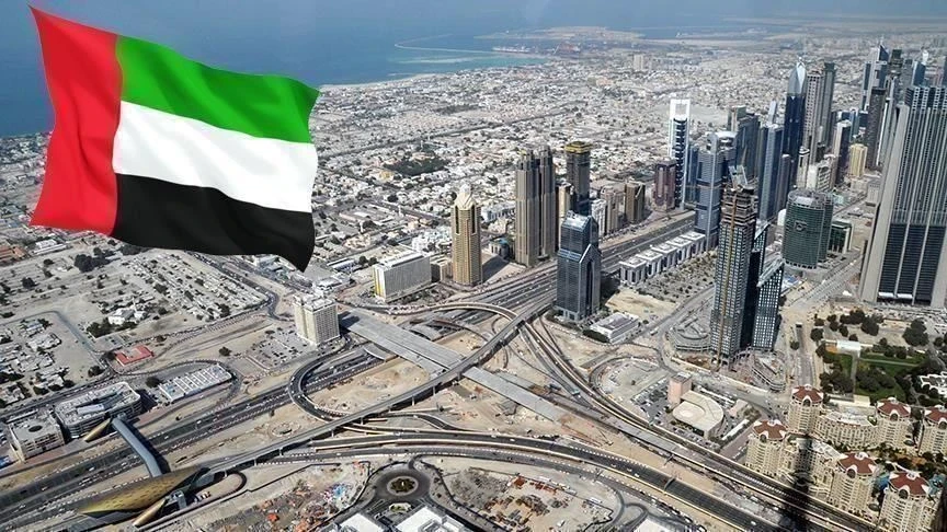 الإمارات تعتمد النظام الجديد للعمل الأسبوعي وتوحد موعد صلاة الجمعة