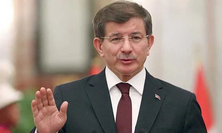 أحمد داوود أوغلو يكشف سبباً هز سمعة تركيا على علاقة بإسرائيل وأردوغان