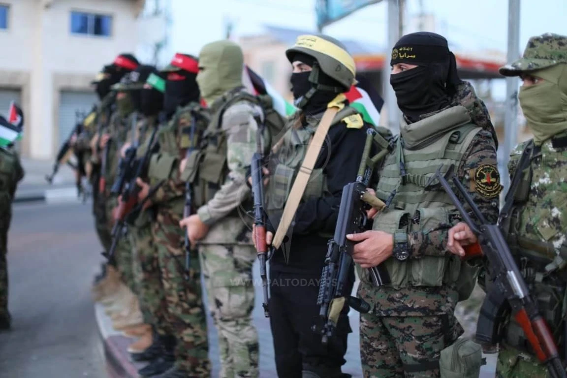 الفصائل الفلسطينية تهدد إسرائيل بما لا يحمد عقباه والأسرى يتخذون خطوات تصعيدية بالسجون