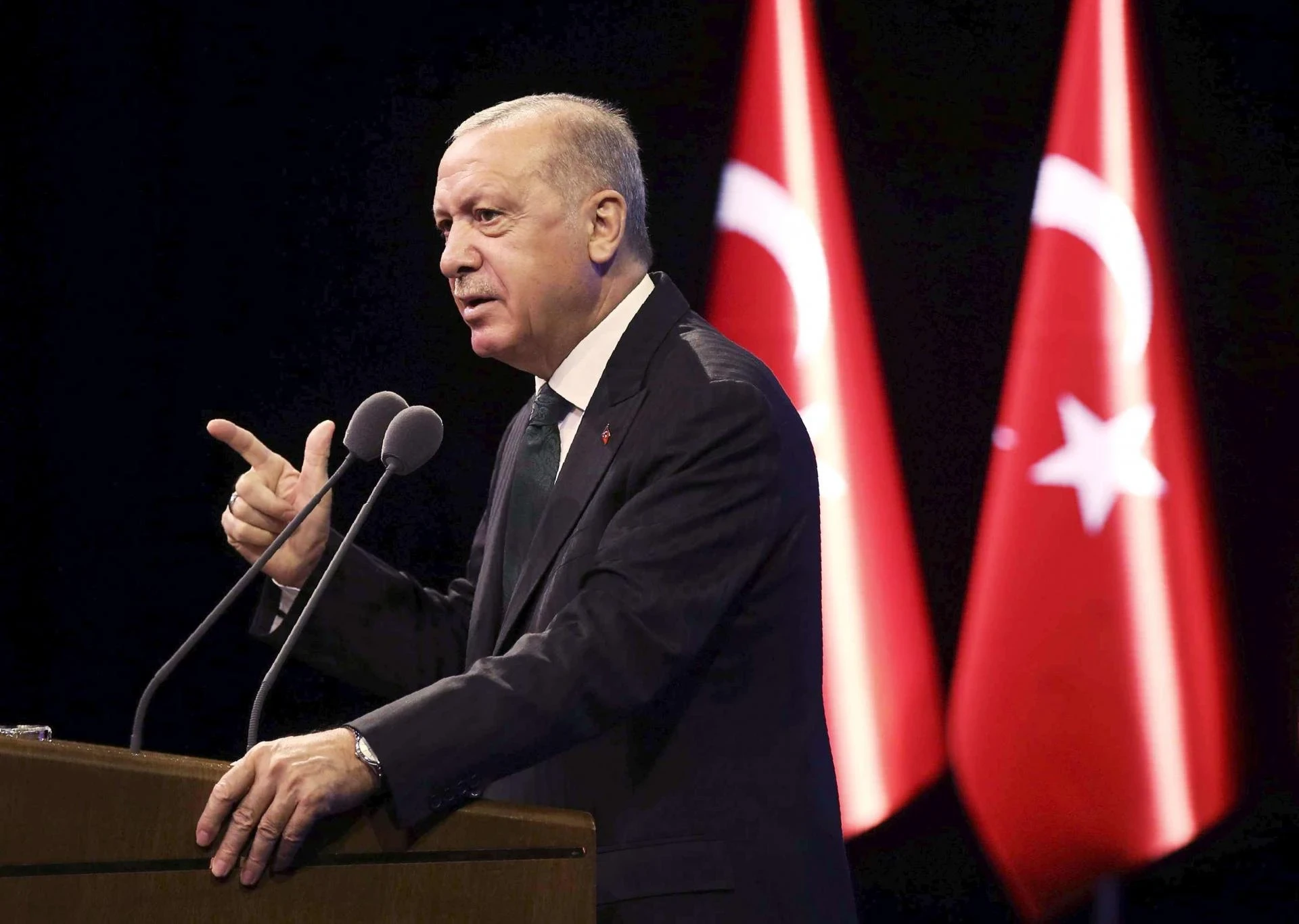أردوغان يتحدث عن قرار يخصّ فيروس كورونا في البلاد موجهاً رسالة لشعبه: لا مفر