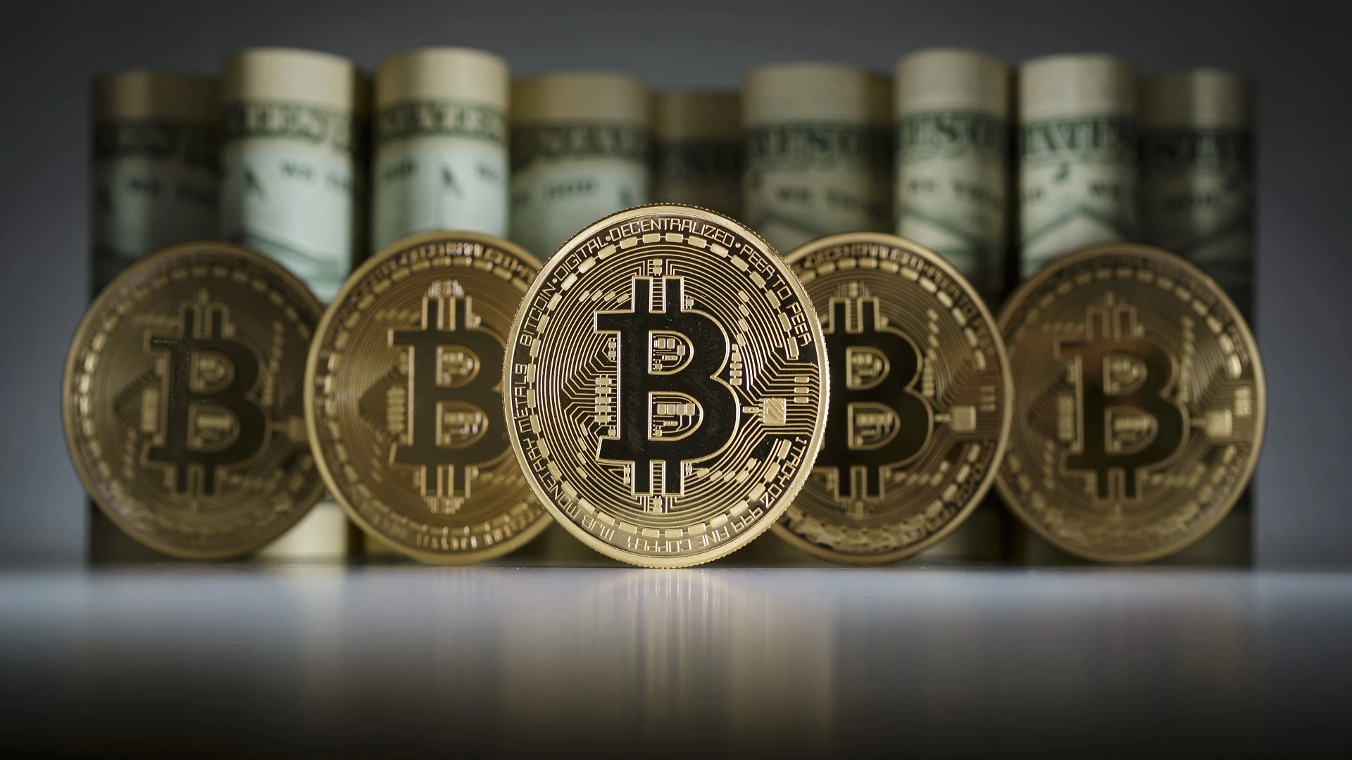 عملة بيتكوين تسجل أعلى سعر في تاريخها على الأطلاق