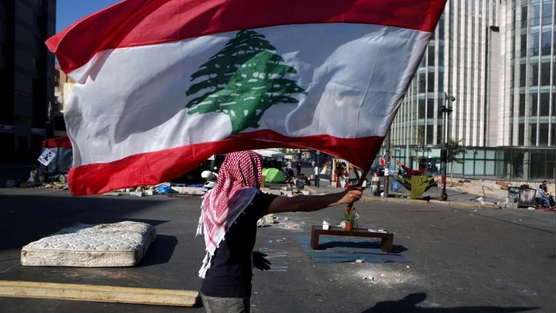 بعد فرنسا.. بريطانيا تدعو اللبنانيين لأمرٍ فوري محذرةً من انتكاسة جديدة