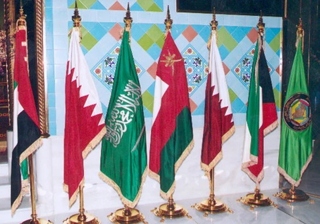 بعد منع السفر إلى الإمارات.. السعودية تتخذ قراراً جديداً يخص دول الخليج