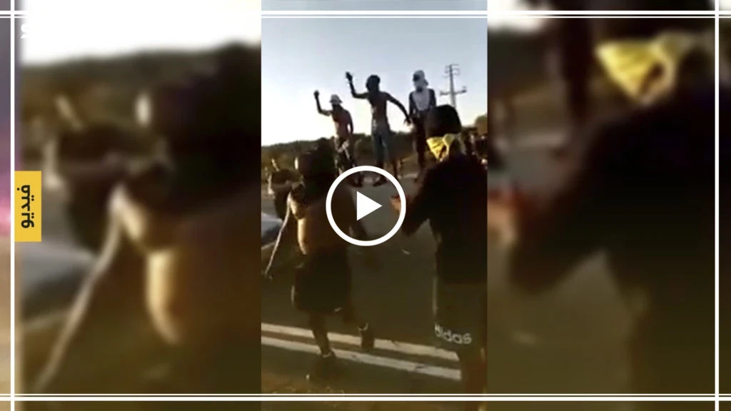 "تحيا فلسطين" يهود إثيوبيين يرددون شعارات مناهضة لإسرائيل في تل أبيب (فيديو)
