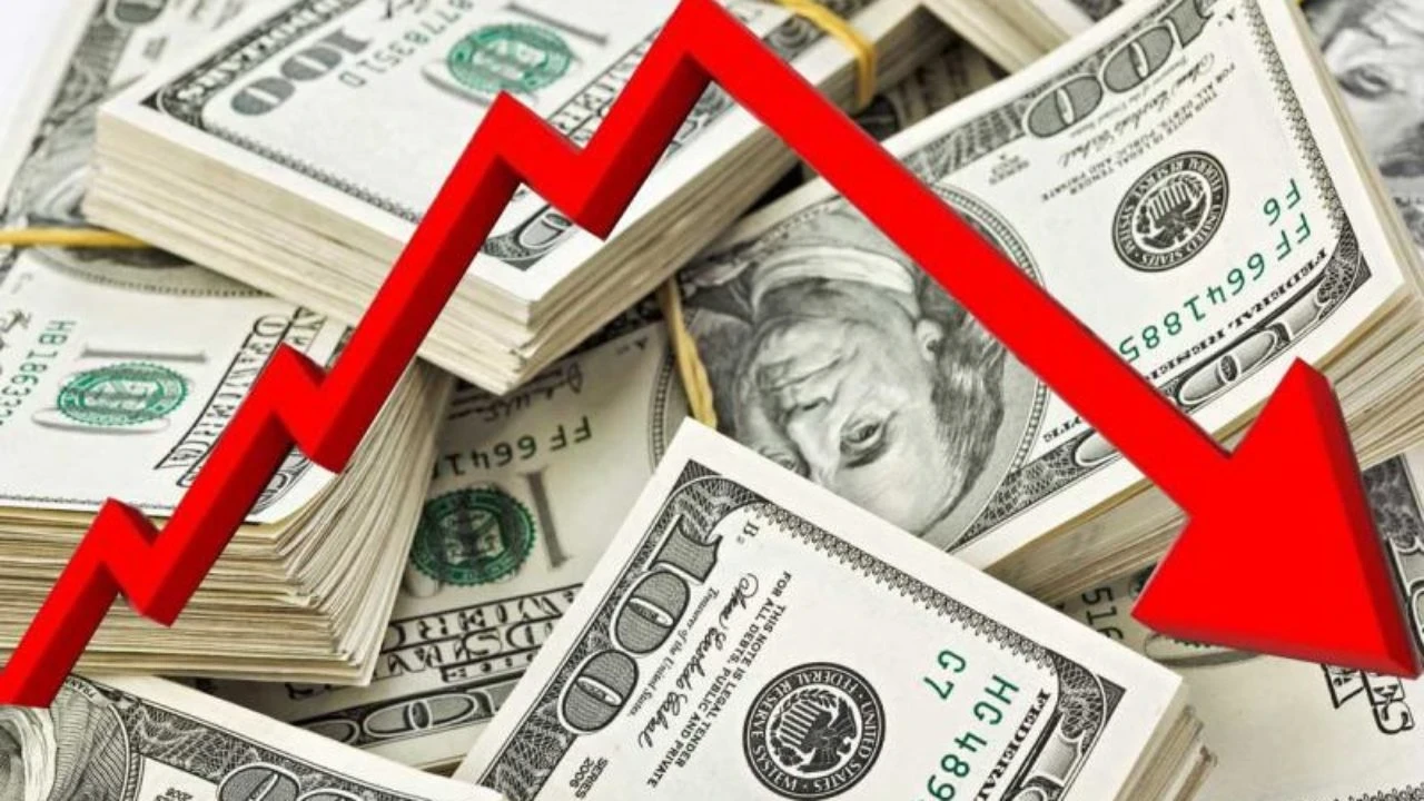 قوة العملة.. تعرف إلى الأسباب التي تؤدي لانخفاض وارتفاع سعر العملات وعلاقتها بسعر الفائدة
