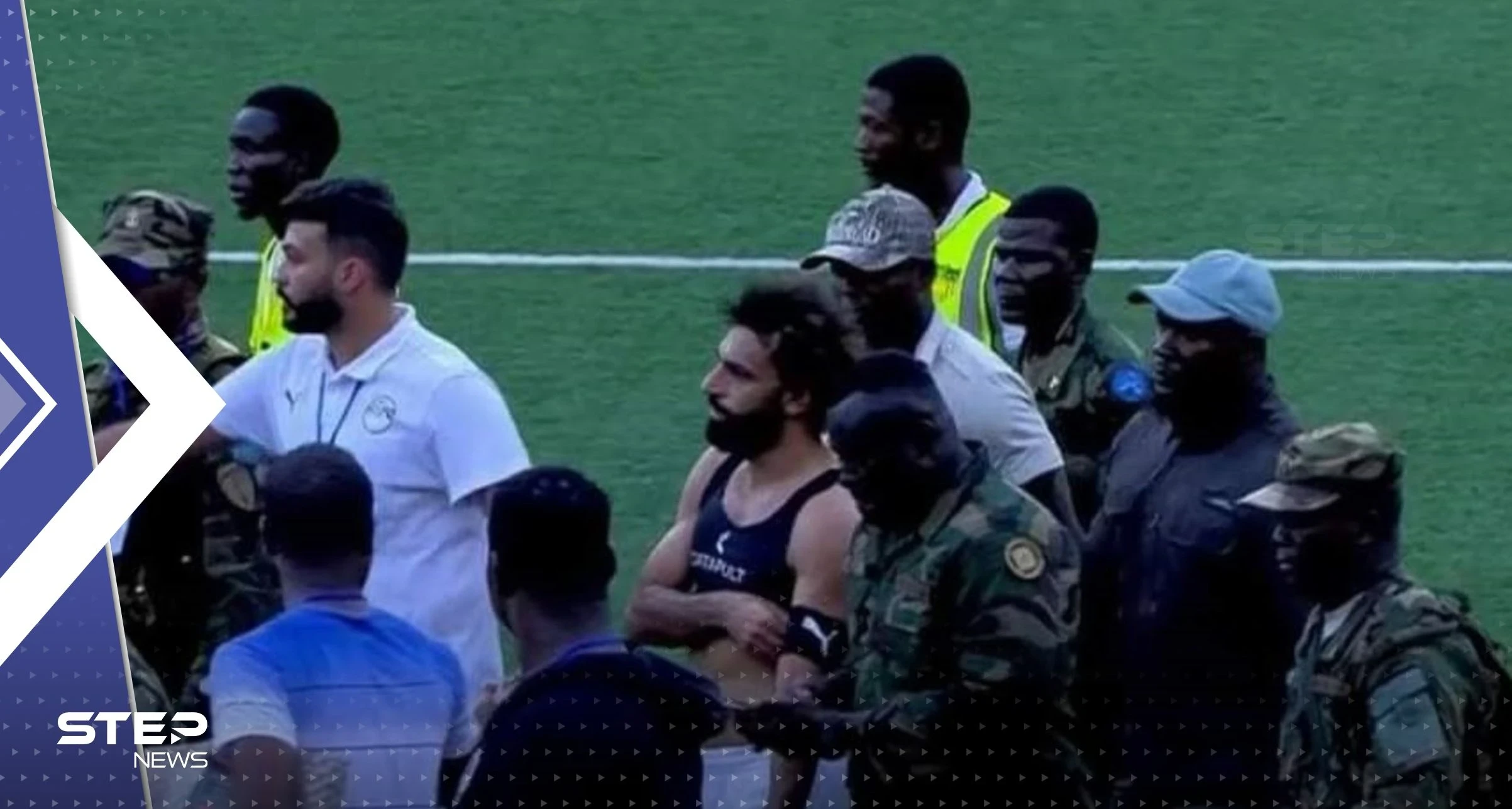 هل تعرض محمد صلاح لإصابة بعد اقتحام جماهير سيراليون.. مسؤول مصري يجيب