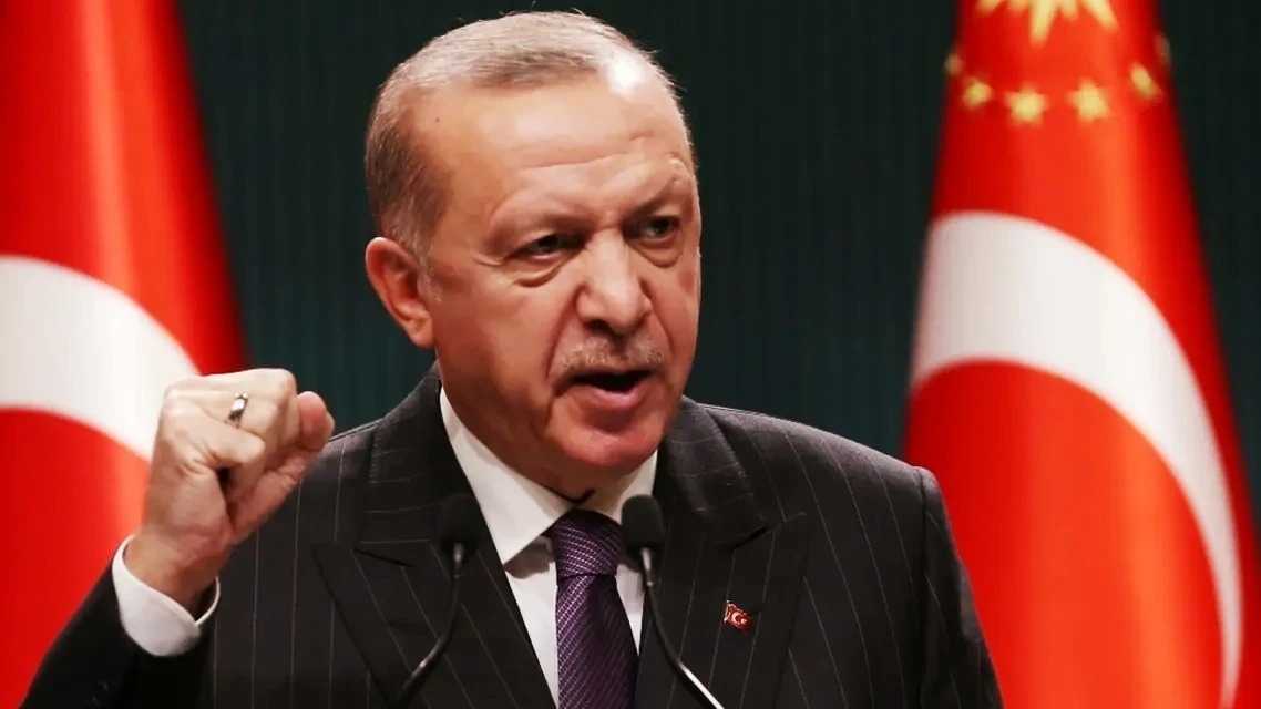 أردوغان: أنا في موقف هجومي ولا أتراجع وسألتقي بايدن قريباً