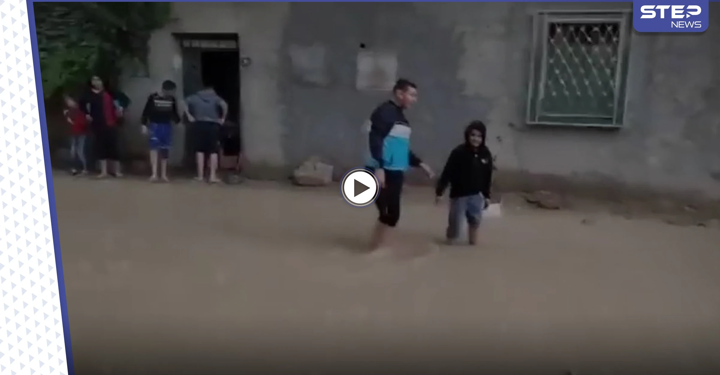 بالفيديو || بعد أمطار غزيرة.. ضحايا بفيضانات في اليمن والجزائر