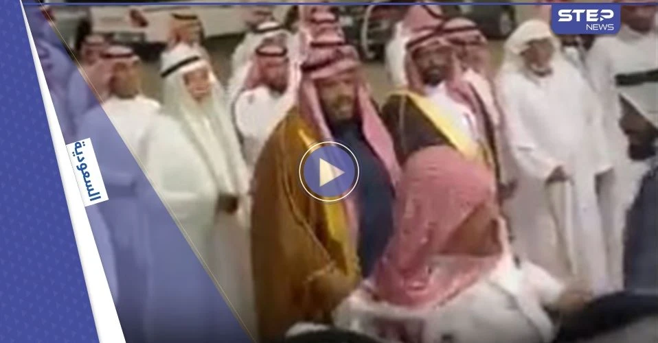 بالفيديو|| شاب يصفع رجل مسن ويسقطه أرضاً في السعودية والسلطات تتحرك