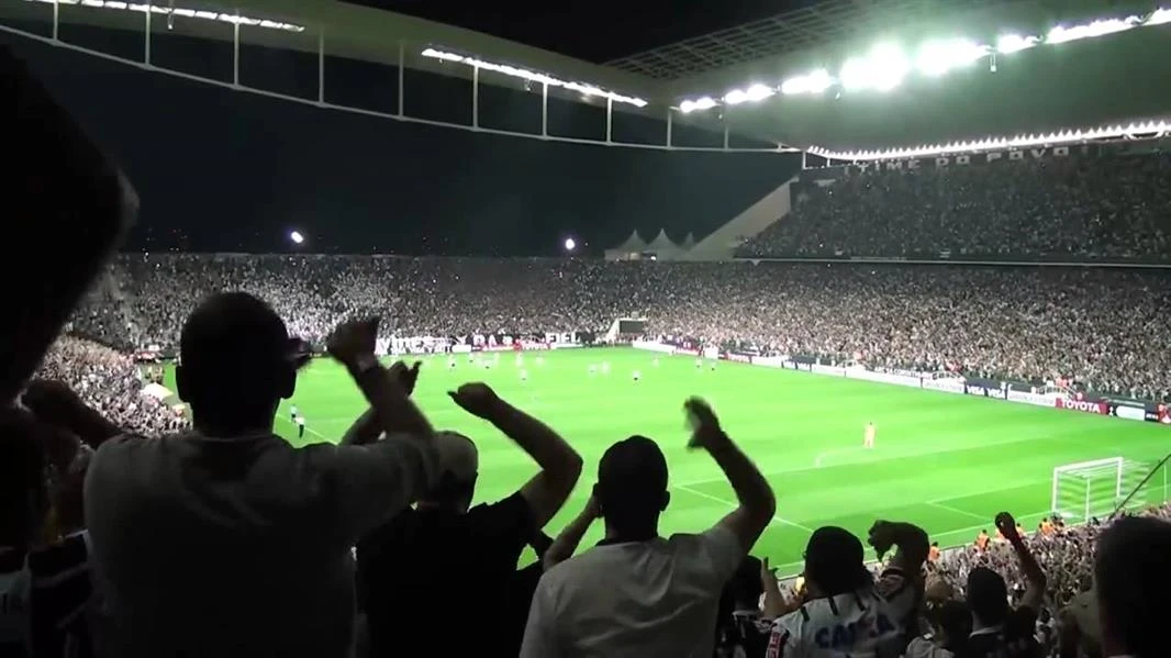 السعودية تسمح بعودة الجماهير لملاعب كرة القدم بشرط