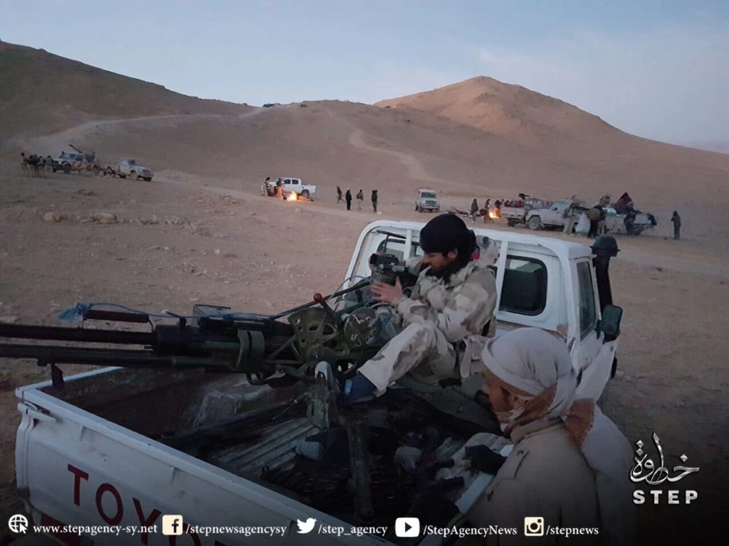 خاص لـ ستيب، أحد أجنحة قوّات "أحمد العبدو" بمنطقة "التنف" تحلُّ نفسها، فما حقيقة ذلك!!