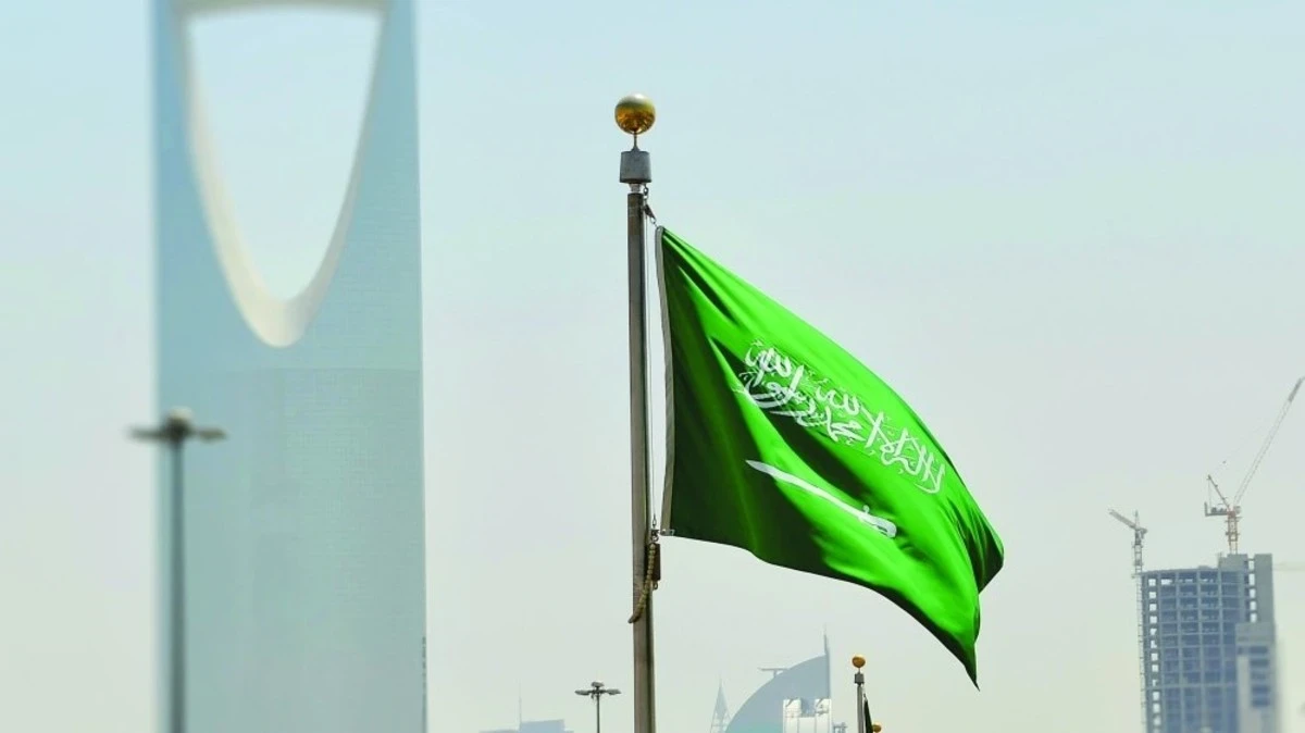 السعودية تحظر استيراد لحوم الدواجن والبيض من 3 مناطق بفرنسا.. وتكشف السبب