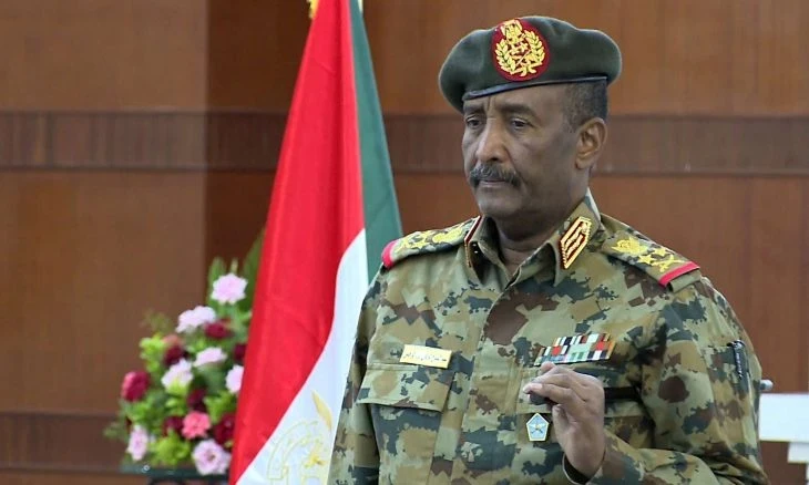 لتهدئة الوضع.. قائد الجيش السوداني يصدر أوامر جديدة