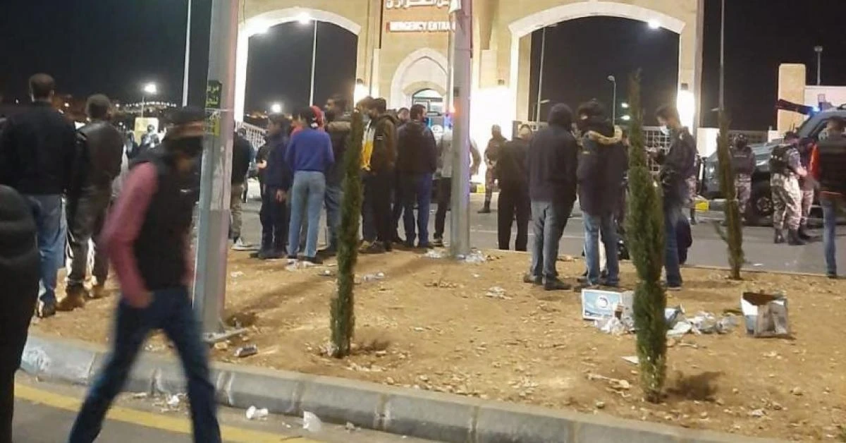 احتجاجات في الأردن تطالب بإسقاط الحكومة بعد حادثة مستشفى السلط