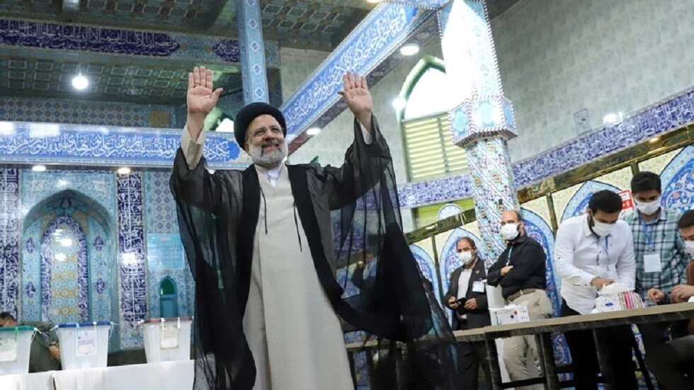 أول تصريح من الرئيس الإيراني الجديد واعداً بـ"ثورة" وعدّة أهداف