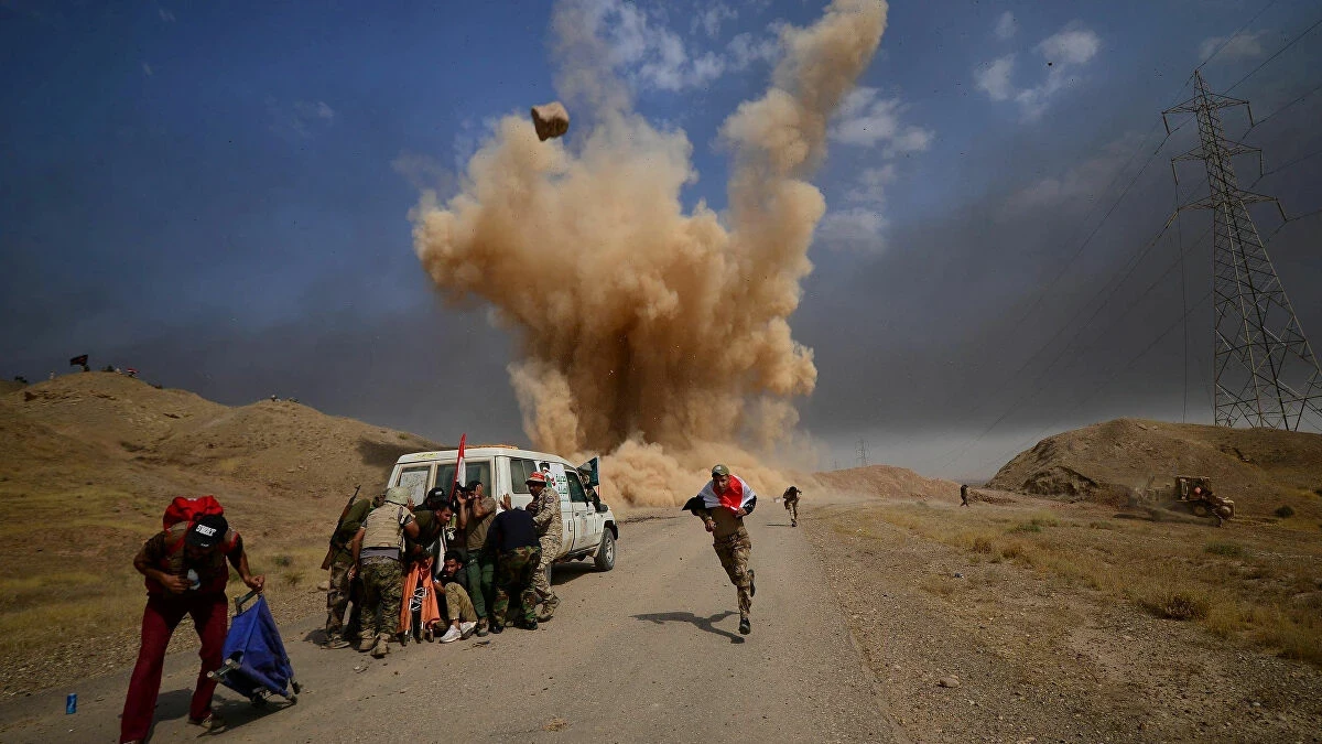 بالفيديو|| الحشد الشعبي يبث مقطعاً يوثق القصف الأمريكي وإعلام النظام السوري يدلي بروايته الخاصة
