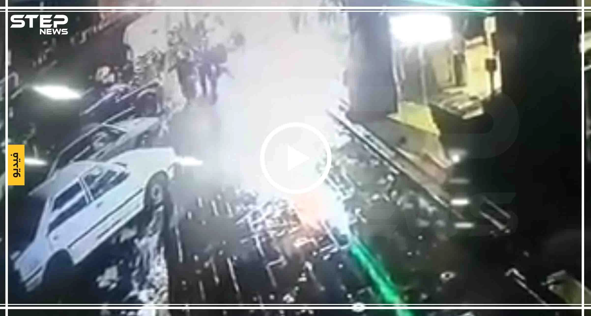شاهد بالفيديو|| عراك بين شبان وسط السويداء ينتهي بإطلاق النار على أحدهم أمام الملأ