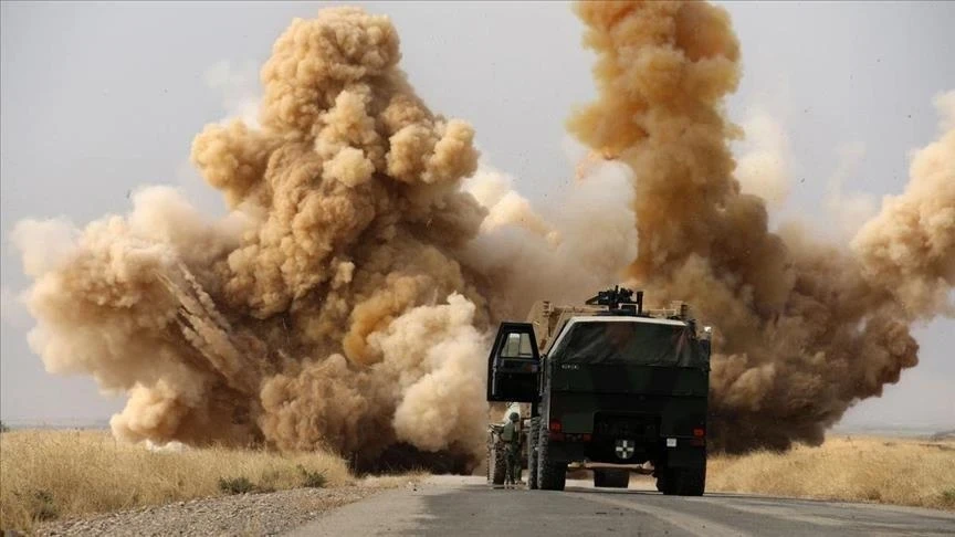 ميليشيات إيران تقصف قاعدة حقل العمر النفطي شرقي دير الزور والتحالف الدولي يرد