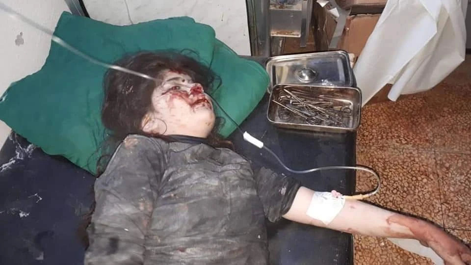 صور للقصف و الجرحى في بلدة كفرعويد بجبل الزاوية في ريف إدلب .