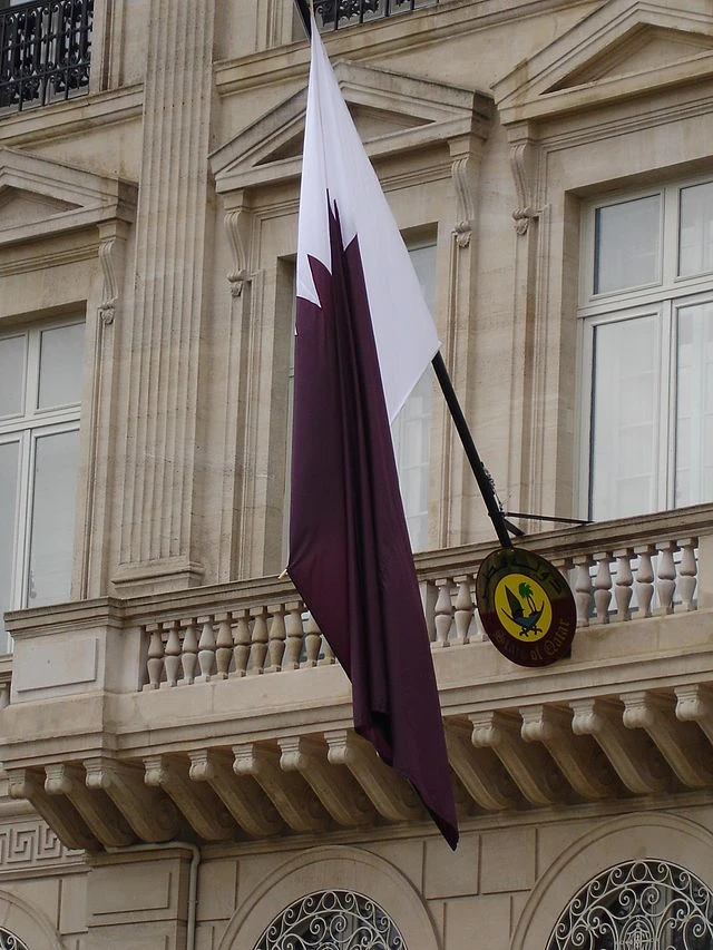 قطر تتحدث عن إمكانية إعادة العلاقات مع سوريا وتعلن أن لبنان في وضعٍ "خطير"
