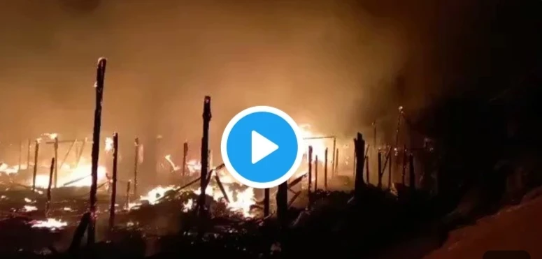 بالفيديو|| حريق يلتهم مخيماً للاجئين السوريين قرب بريتال بلبنان ويخلف حالات إغماء