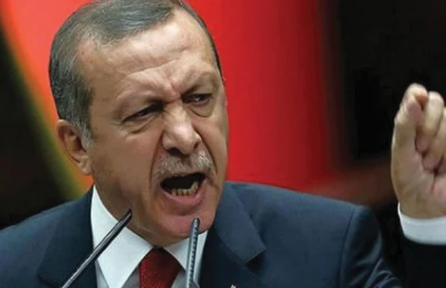 بلهجةٍ غاضبة.. أردوغان يلوح بعملية عسكرية شمال سوريا