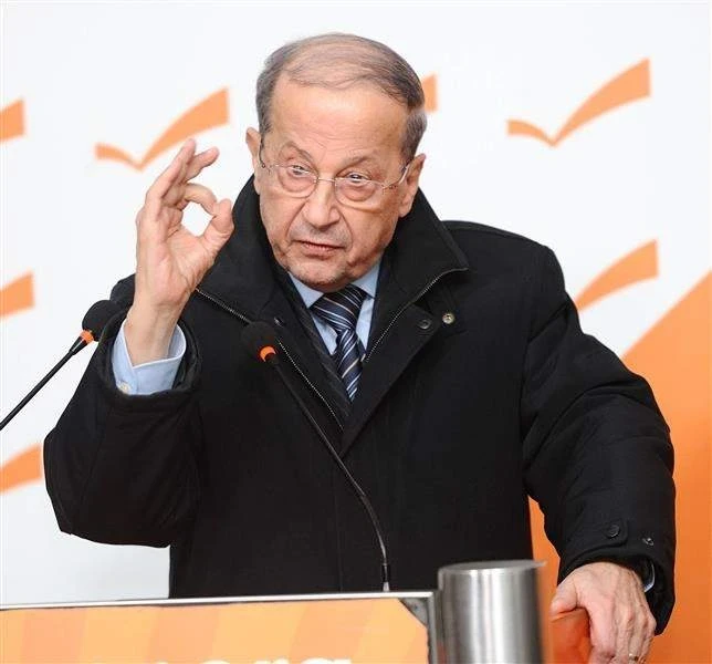 "كلمته المدوية" أثارت غضب الرئيس اللبناني.. عون يفتح النار على بري بسبب الحريري
